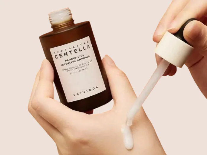 ⁦سيروم سنتيلا مدغشقر أمبول مكثف لمعالجة وتهدئة البشرة المتهيجة من العلامة التجارية الكورية SKIN1004⁩ - الصورة ⁦3⁩